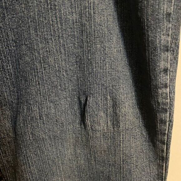 Riders 5 pocket boot cut distressed jeans, size 18WP - Picture 3 of 4